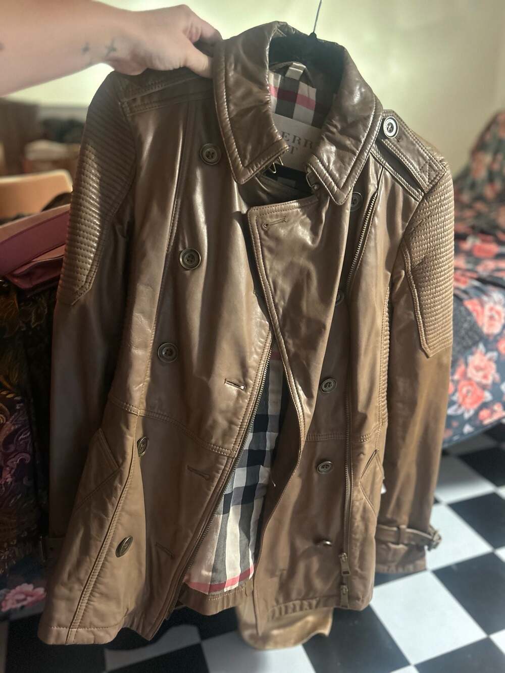 Burberry Brit Camel Brown Leather Quilted Double Breasted Belted Trench Jacket - Picture 13 of 13